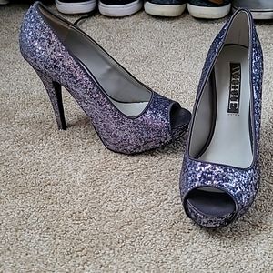 Vera Wang heels